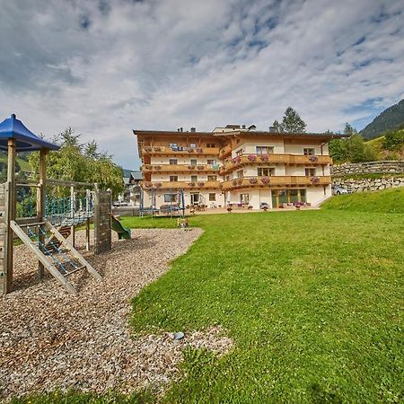 Johanneshof - Dein Mountain Wohlfuehlhotel Saalbach-Hinterglemm Exterior foto