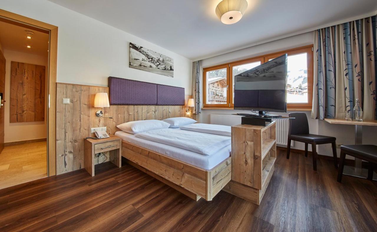 Johanneshof - Dein Mountain Wohlfuehlhotel Saalbach-Hinterglemm Exterior foto