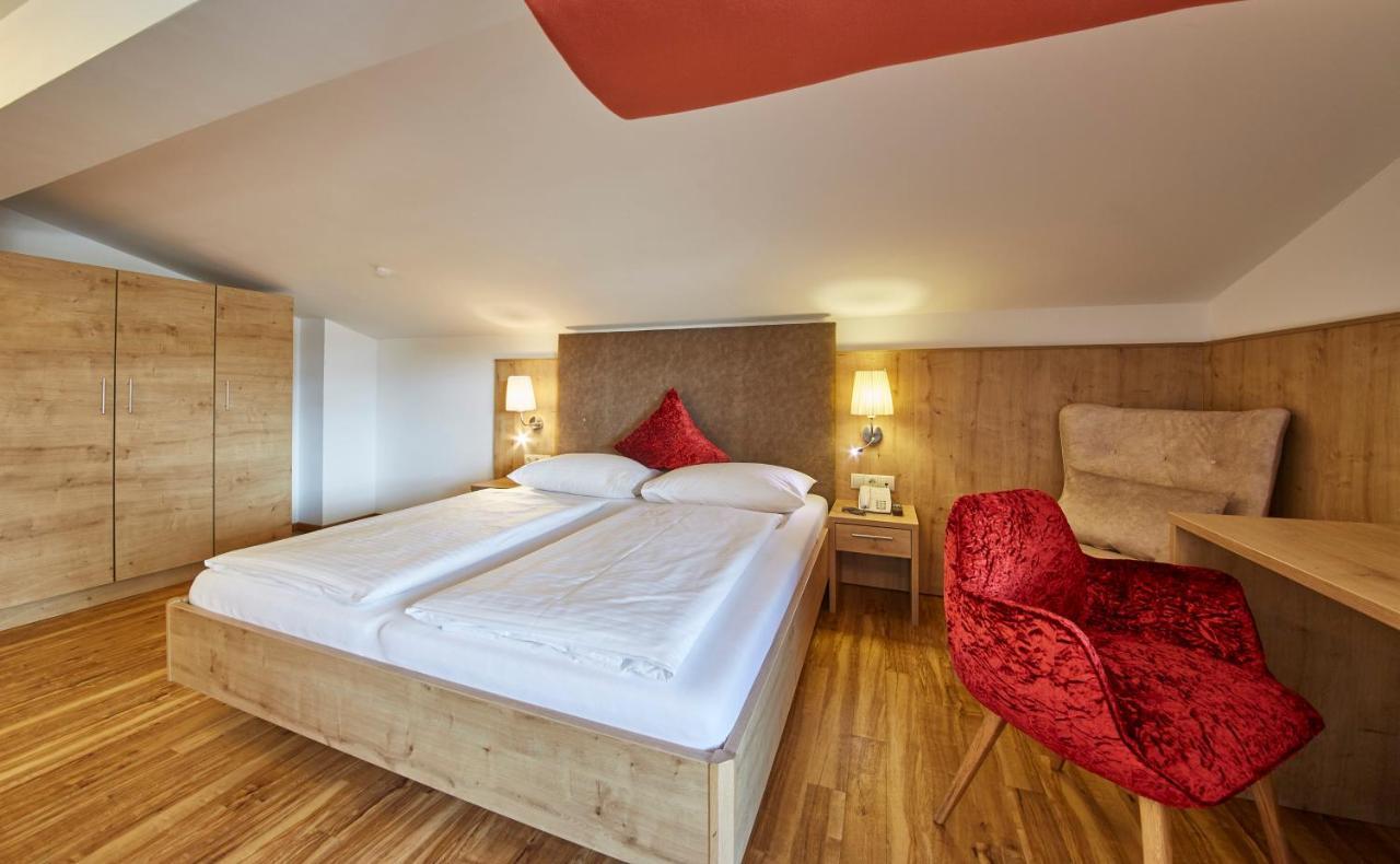 Johanneshof - Dein Mountain Wohlfuehlhotel Saalbach-Hinterglemm Exterior foto