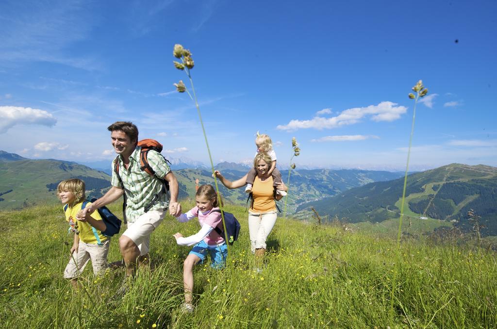 Johanneshof - Dein Mountain Wohlfuehlhotel Saalbach-Hinterglemm Exterior foto