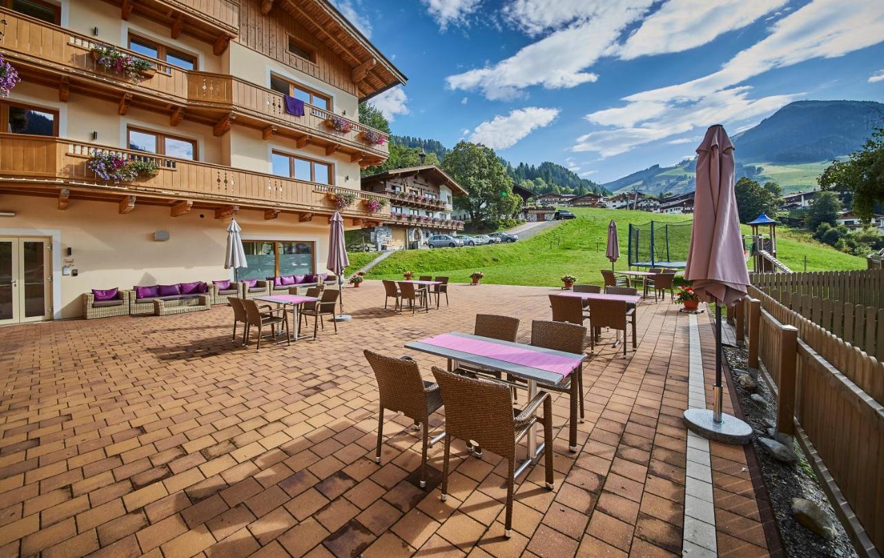 Johanneshof - Dein Mountain Wohlfuehlhotel Saalbach-Hinterglemm Exterior foto